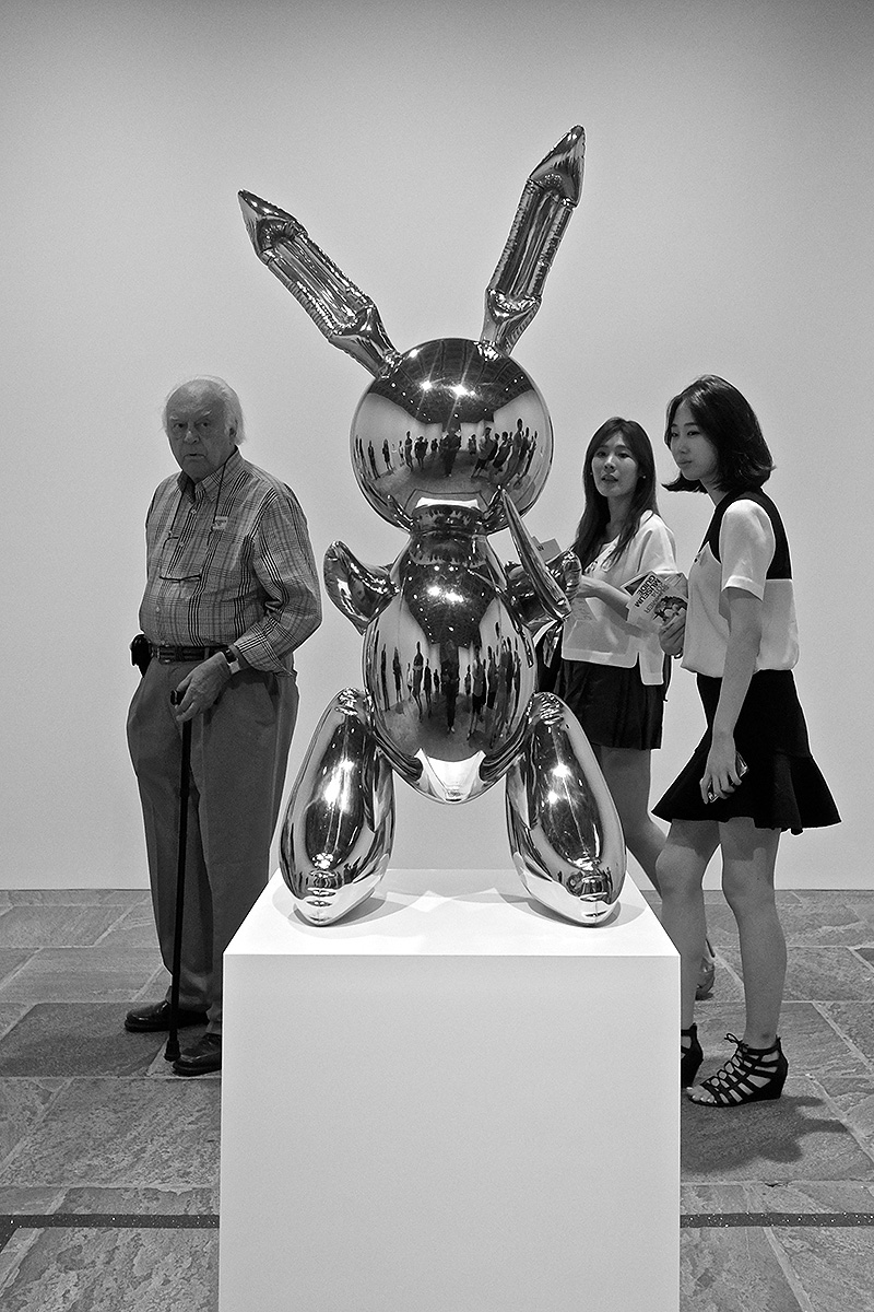 Whitney Museum - Jeff Koons