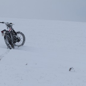 Moto neige dans l'espace
