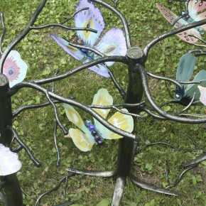 Table papillon en bronze