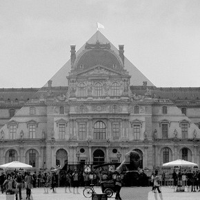 Le Louvre - Habillé par JR