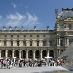 Louvre - Suivez la flèche