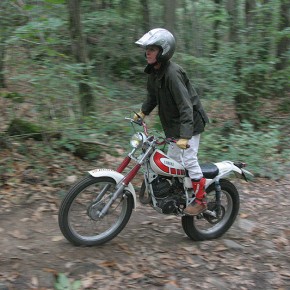 Virginie - Yamaha 125 TY
