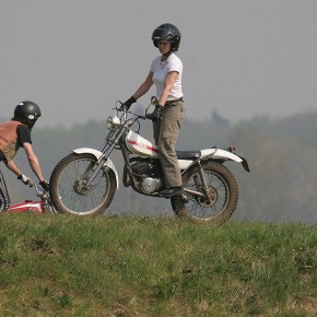 Valérie - Yamaha 175 TY