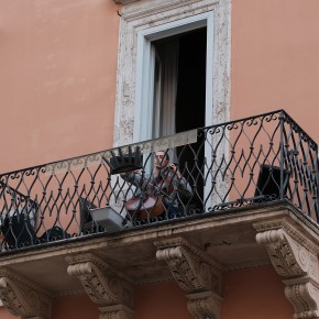 Musique au balcon - Pérouse