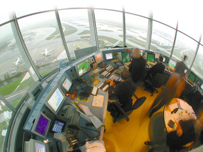Tour de controle Roissy CDG