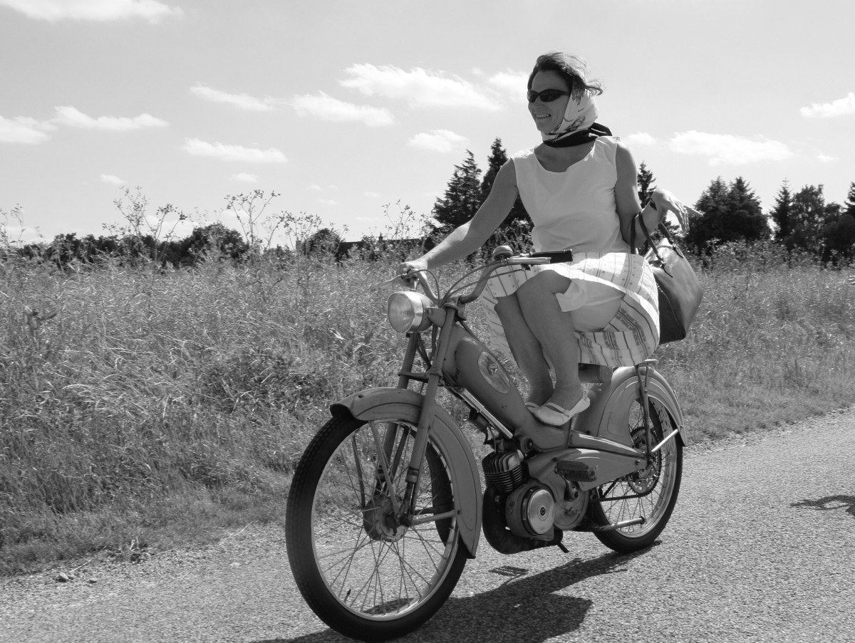 Mobylette - https://www.loeil2fred.com